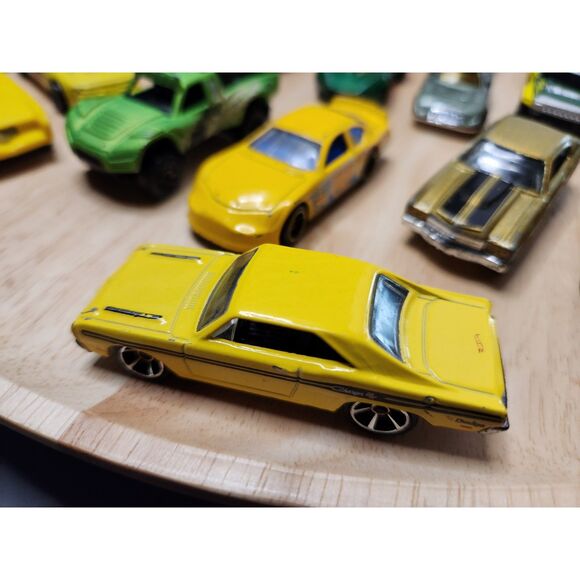 Mixed Brand Boys’ Toy Cars – Play Vehicles Collection - Picture 3 of 14